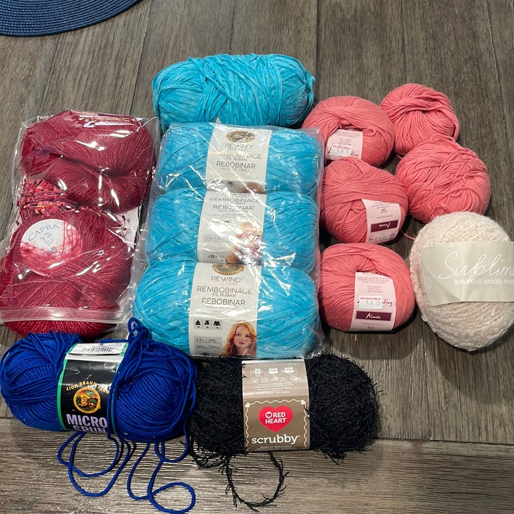 Variety of yarn from fingering to bulky